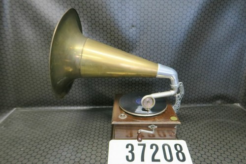 Grammophon plattenspieler alte - grammophon,